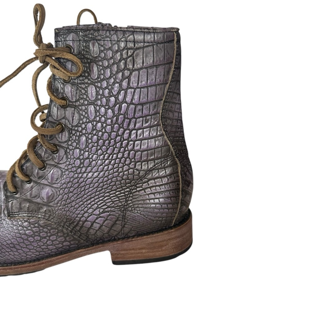 Freebird by Lace Up Manchester Lilac Croc Combat Boots Size 12 - Picture 6 of 12